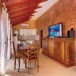 Vakantiehuis Front In Nerezine