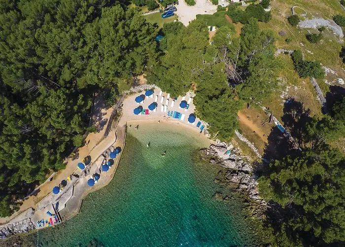 Tatil Evi 3 Bedroom Awesome In Nerezine