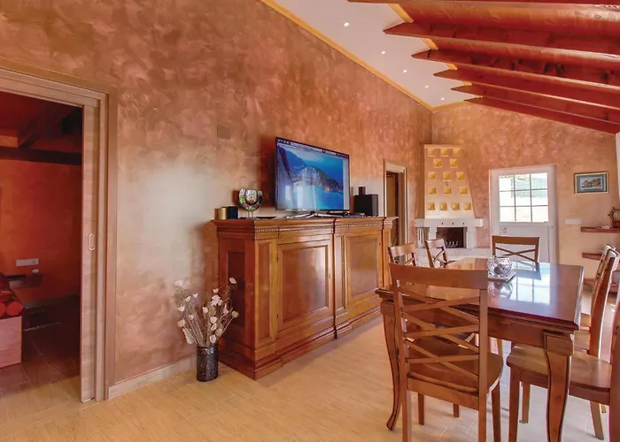 3 Bedroom Awesome In Tatil Evi Nerezine