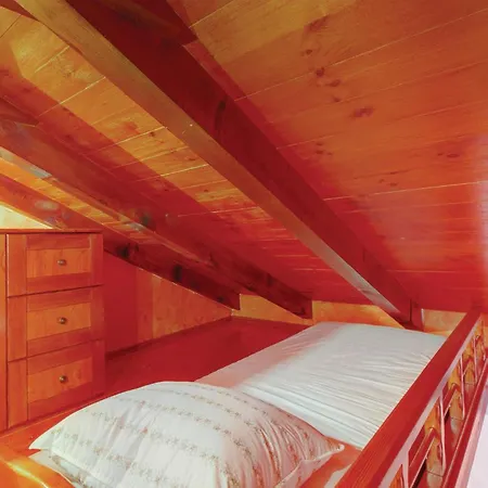 3 Bedroom Awesome In *