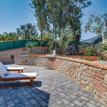 Gorgeous Home In Nerezine With House Sea View Holiday home *