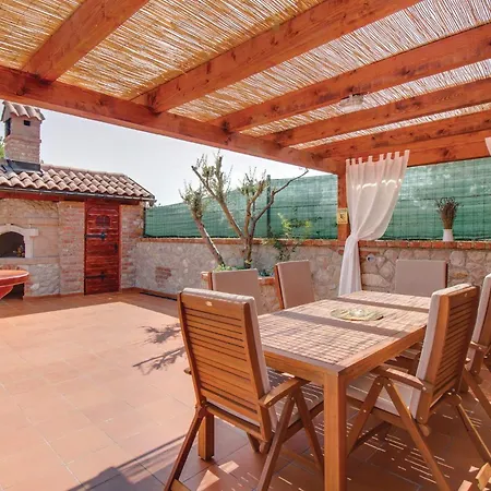 Gorgeous Home In Nerezine With House Sea View